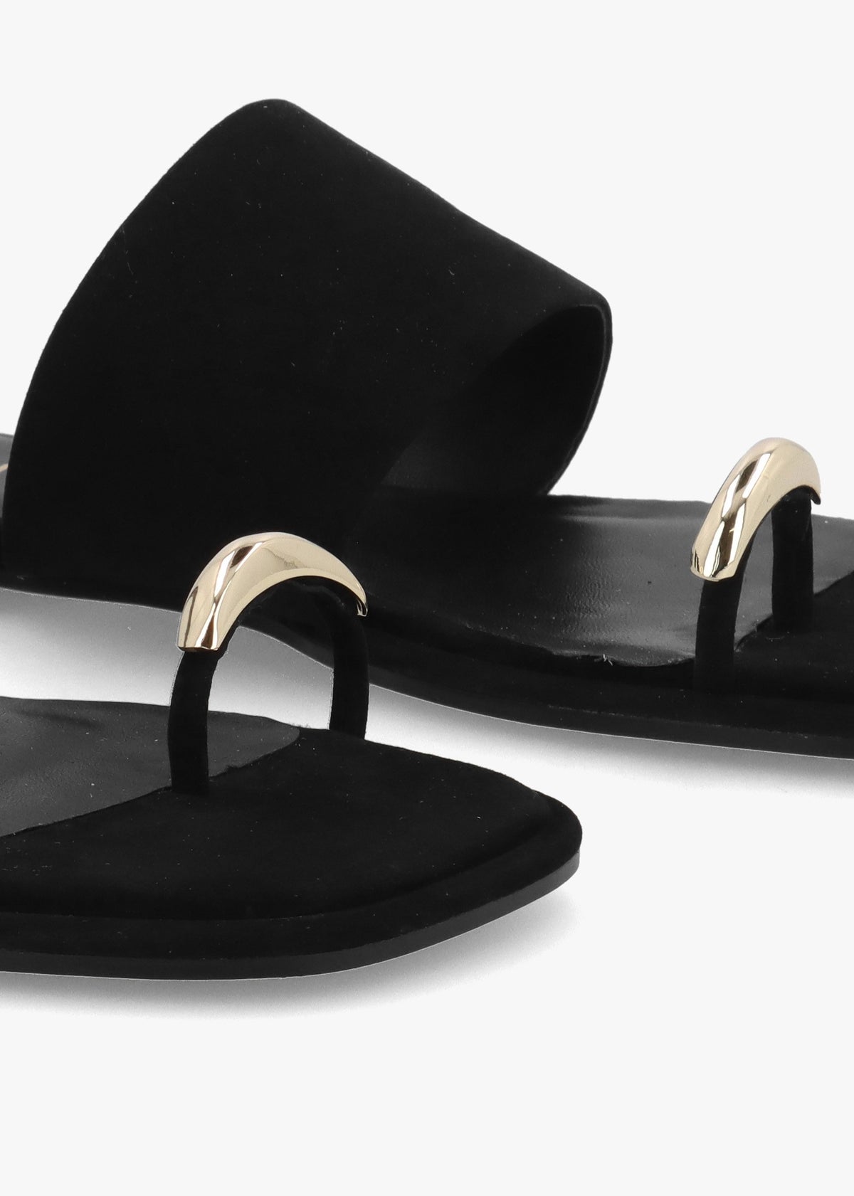 Eloop Black Suede Ring Toe Post Flat Sandals