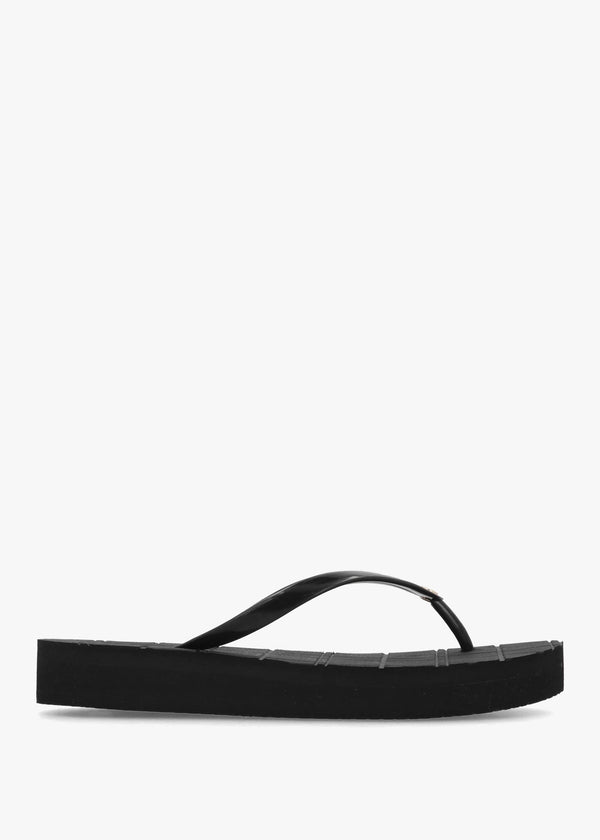 Tilda Black Toe Post Flip Flops