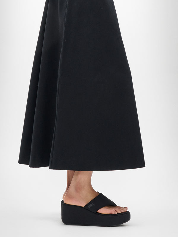 Platform All Black Toe Post Wedge Sandals