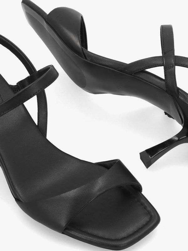 Meadow Road Black Leather Heeled Sandals