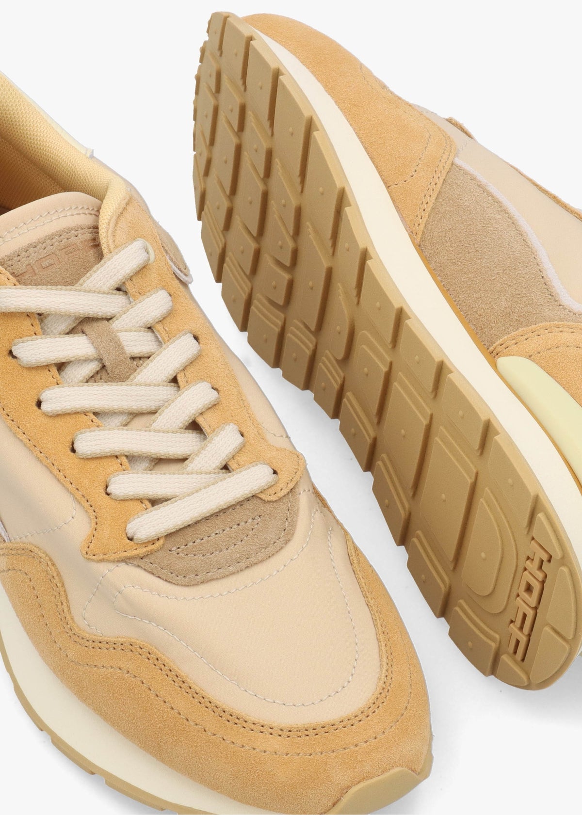 Men's City Camel Trainers