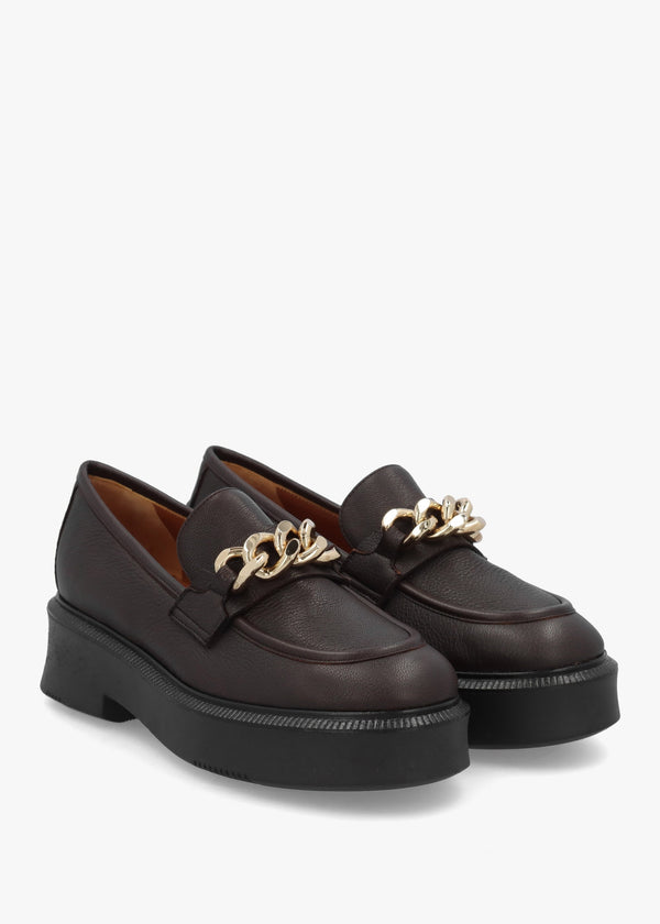 Brown Pebbled Leather Chunky Link Chain Loafers
