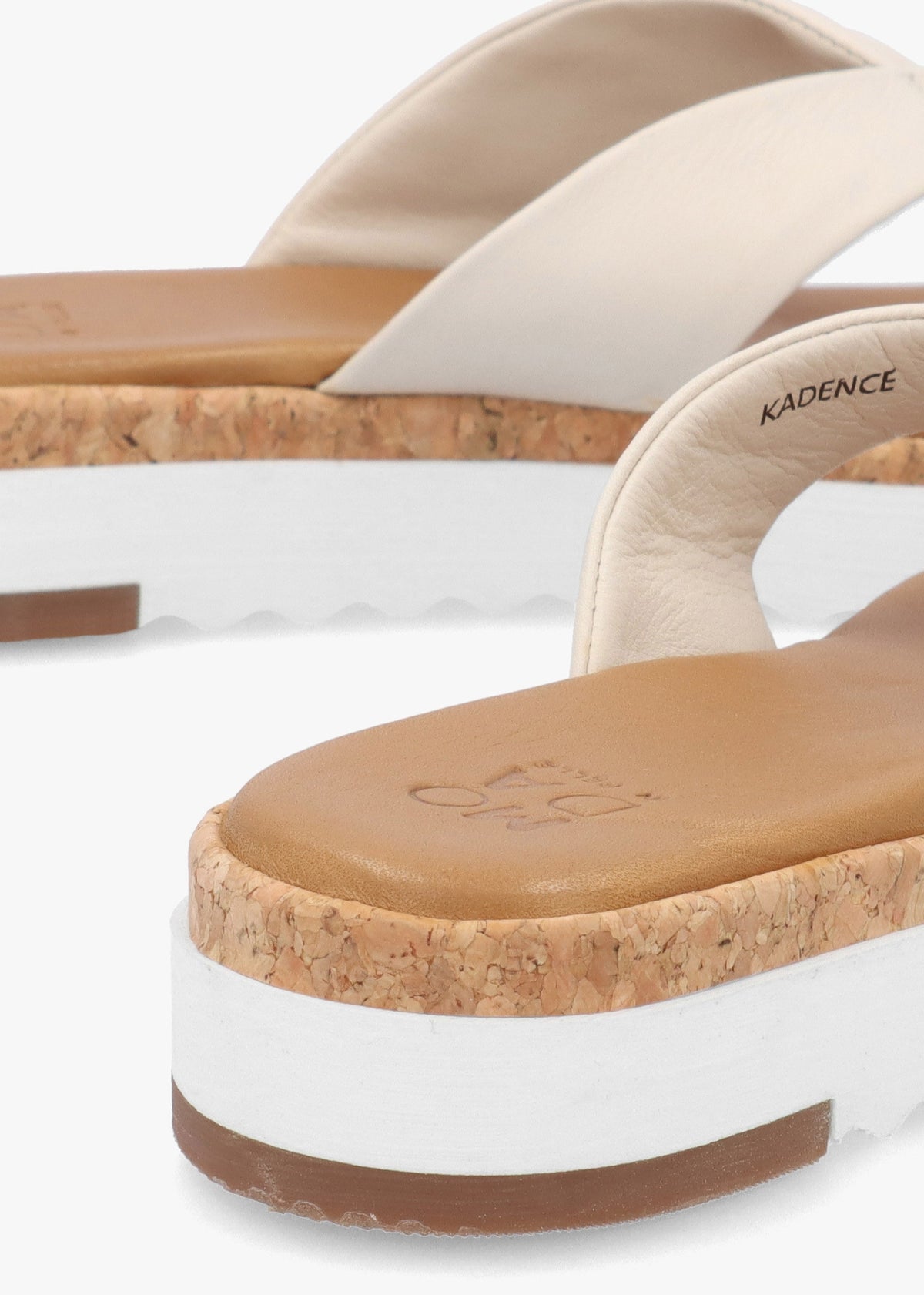 Kadence Off White Leather Toe Post Sandals