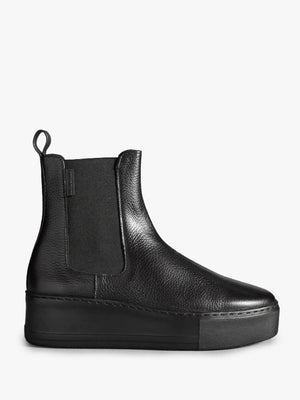 Parkway Black Leather Chelsea Boots