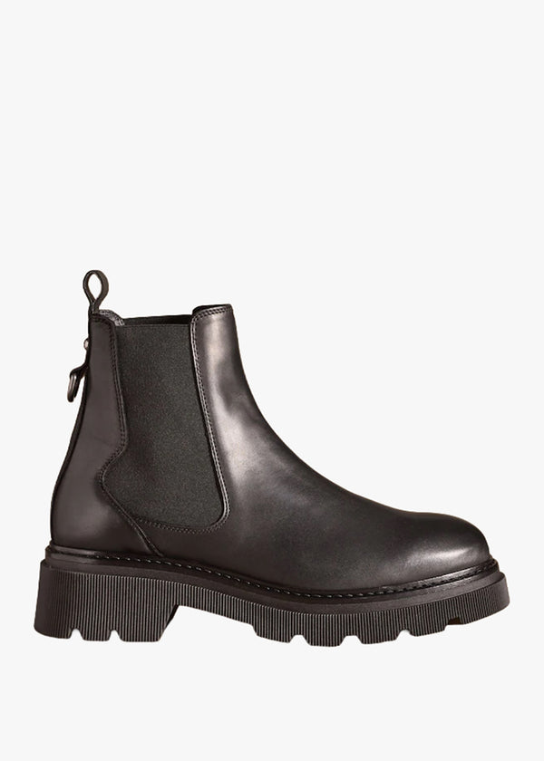 Mystic Black Leather Chunky Chelsea Boots