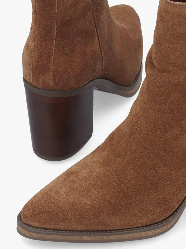 Alpe Apoint Tan Suede Block Heel Ankle Boots