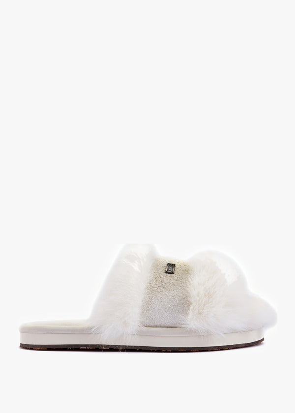 Muchas Luxe Cream Faux Fur Slippers