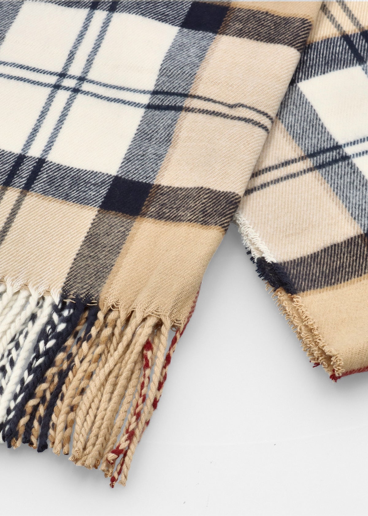 Barbour Women’s Dover Hessian Tartan Beanie & Hailes Scarf Gift Set