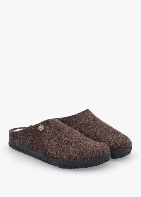 Women’s Zermatt Rivet Shearling Mocha Slippers