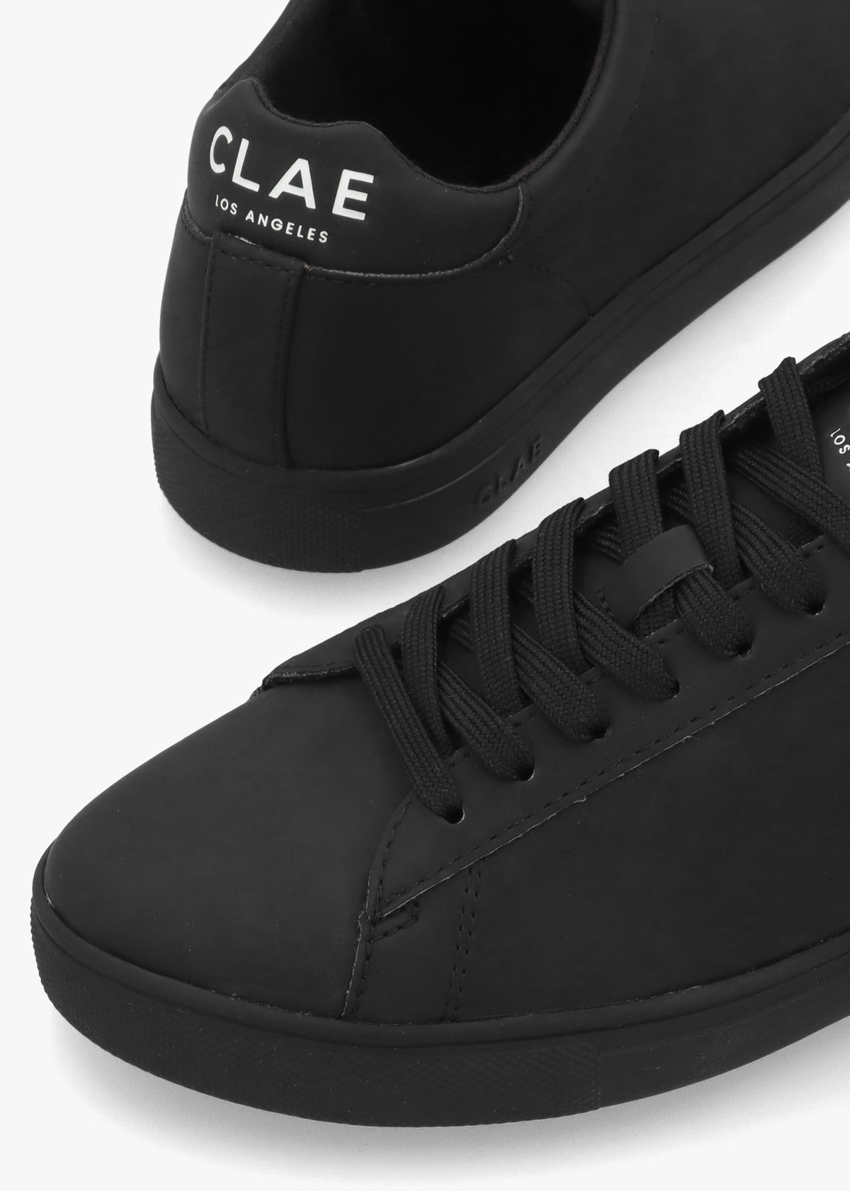 Clae Unisex Bradley Apple Triple Black Leather Trainers