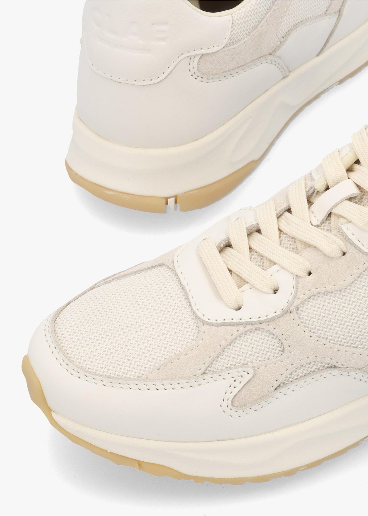 Clae Unisex Zuma Off White Light Natural Gum Leather Trainers