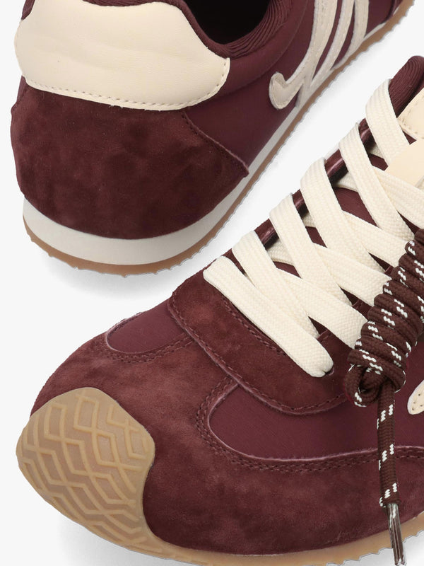 Daniel Action Ballet Burgundy Suede Trainers