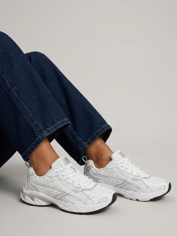 Daniel Admire White Sporty Lace Up Trainers