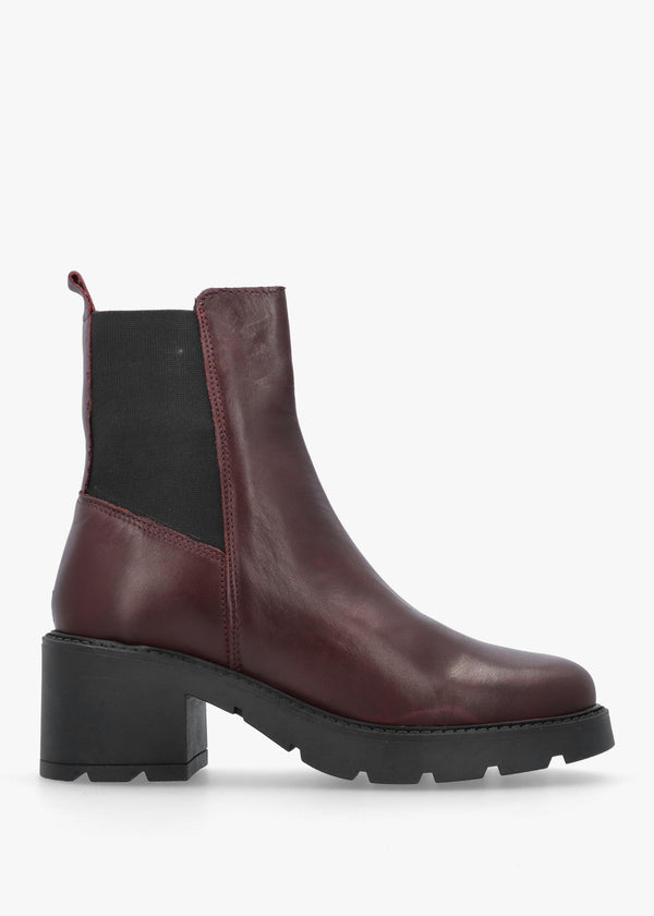 Luxor Burgundy Leather Block Heel Chelsea Boots