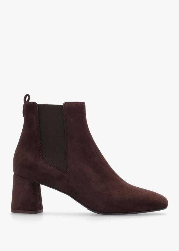 Marea Brown Suede Chelsea Boots