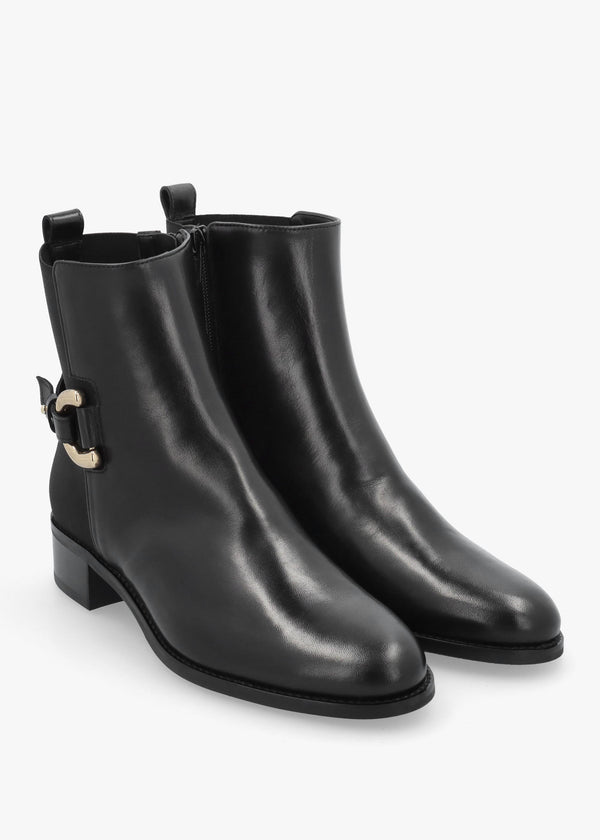 Daniel Mornorio Black Leather Ankle Boots