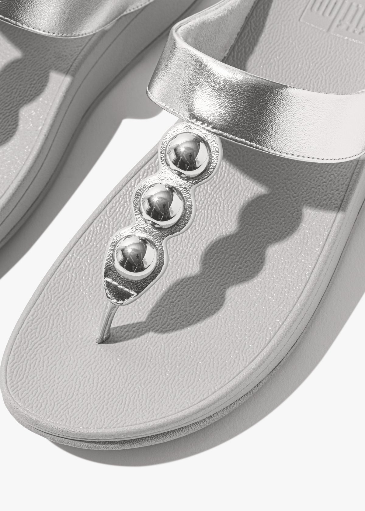 FITFLOP FF FINO MIRROR-DOME TOE POST