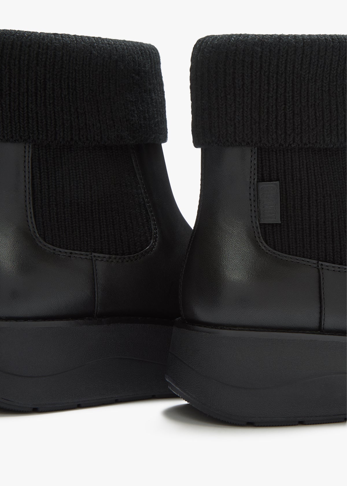 FitFlop GEN-FF Roam Black Leather Knitted Collar Chelsea Boots