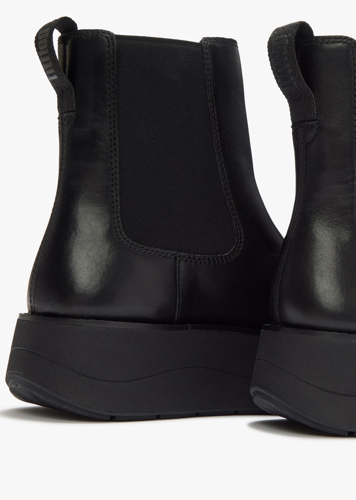 FitFlop GEN-FF Roam All Black Leather Chelsea Boots