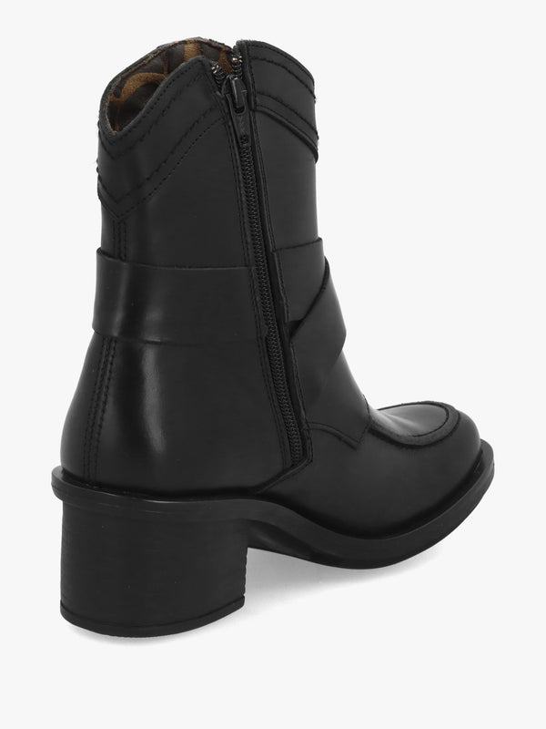 FLY CELK - Black Leather