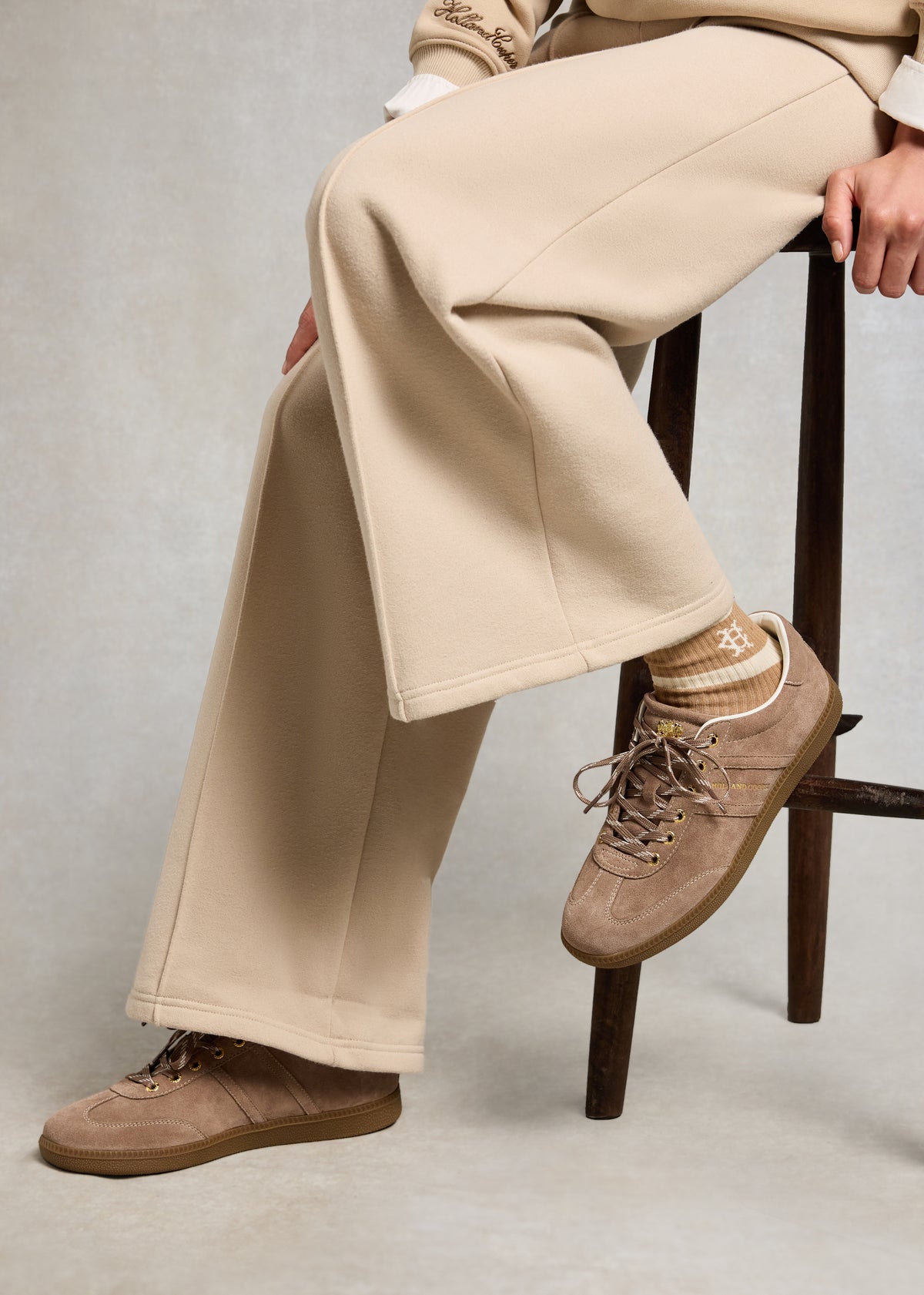 HOLLAND COOPER HC KNIGHTSBRIDGE TRAINER