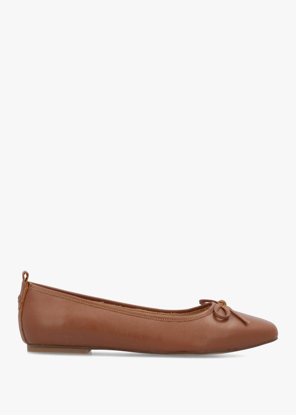 Kelsi Dagger Frankie Tan Leather Ballet Pumps