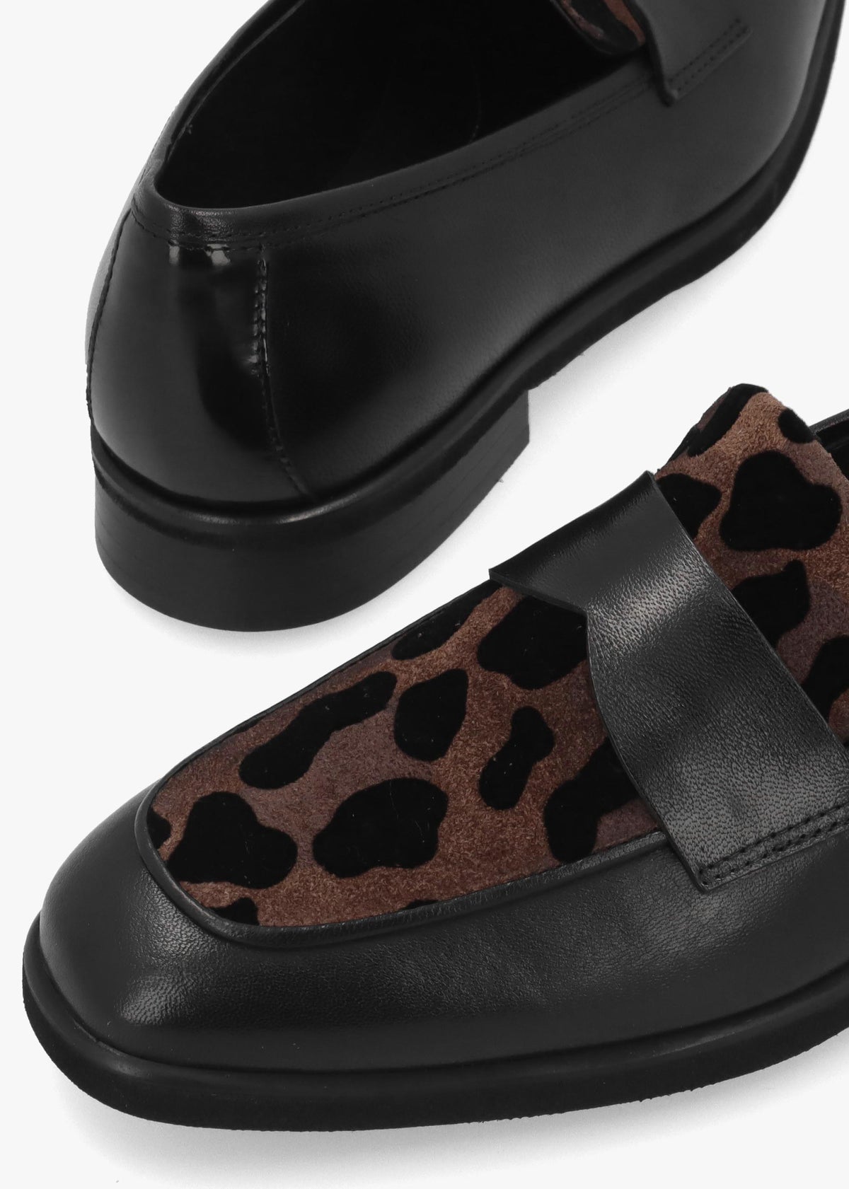 LUCA GROSSI Black Leather Leopard Loafers
