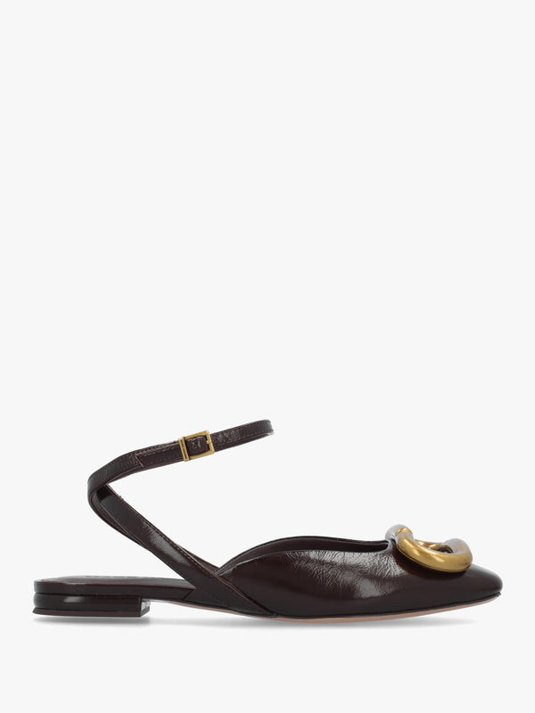 Marc Jacobs The Pop J Marc Fondant Leather Closed Toe Sandals