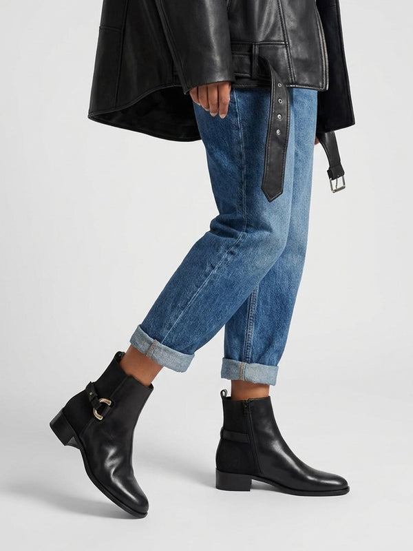 Mornorio Black Leather Ankle Boots