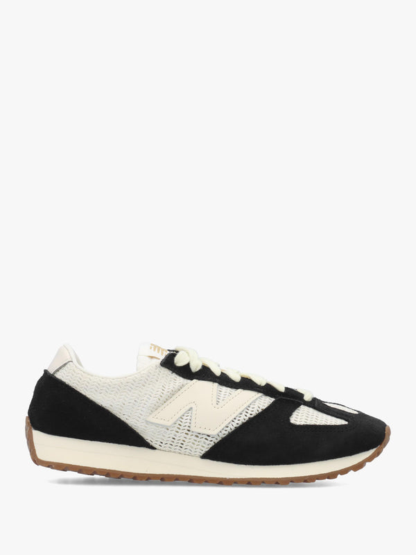 New Balance Women's 471 White Black Trainers