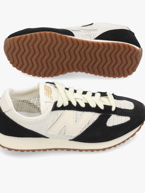 New Balance Women's 471 White Black Trainers