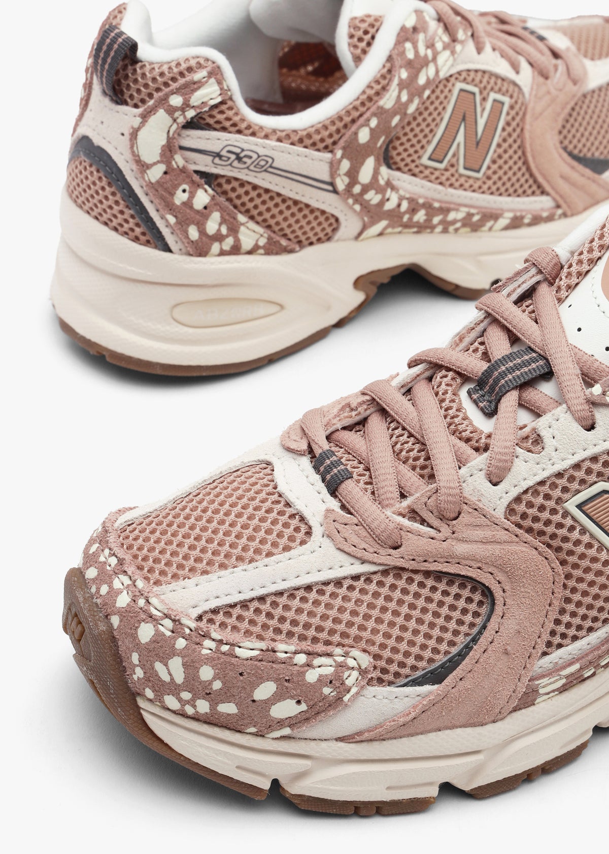 New Balance  Women’s 530 Taupe Tornado Trainers