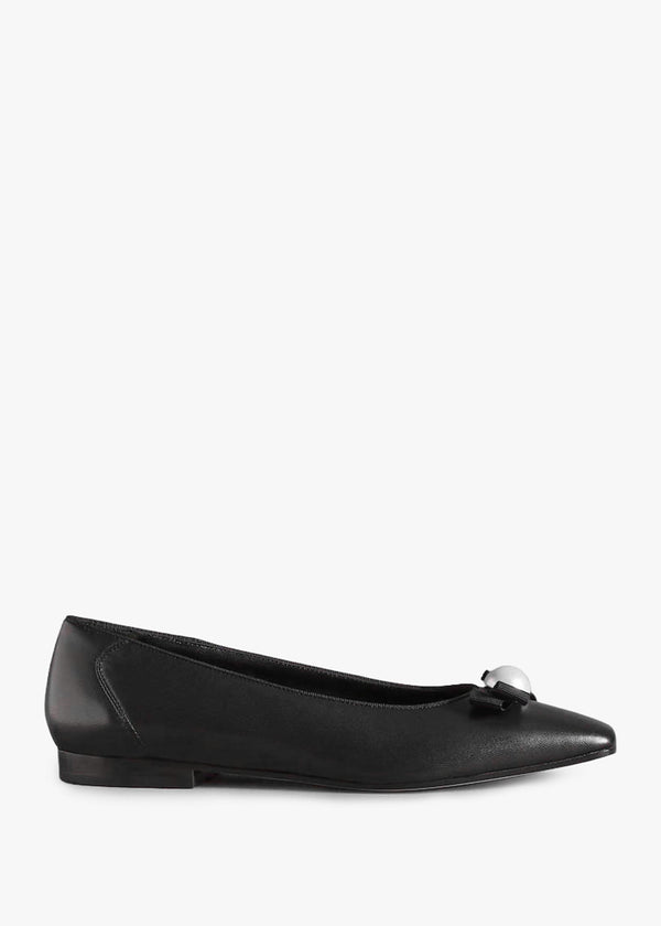 Carden Black Leather Ballet Pumps