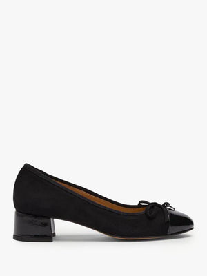 Charming Mid Black Leather Block Heel Court Shoes