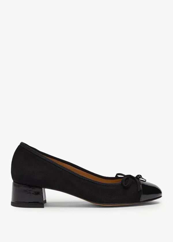 Charming Mid Black Leather Block Heel Court Shoes