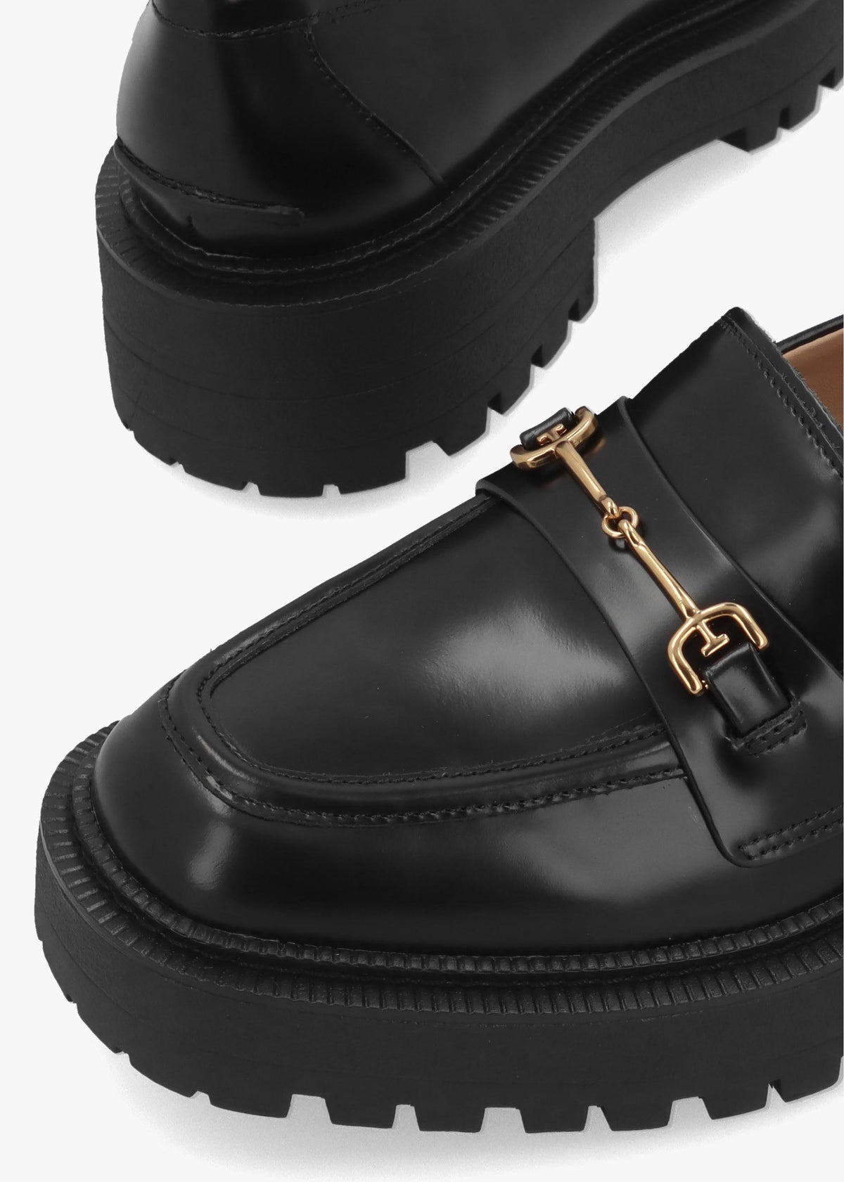 SE LEA - Black Leather
