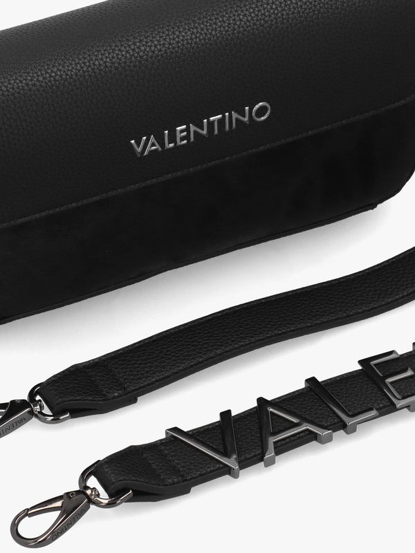 Alexia Winter Nero Shoulder Bag