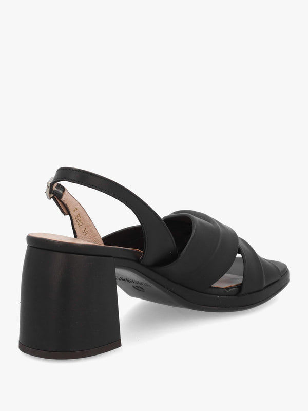 Wonders F-8202 Black Leather Block Heel Sandals