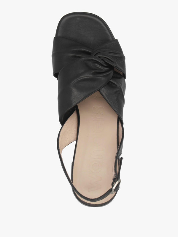 Wonders F-8202 Black Leather Block Heel Sandals