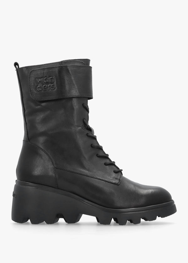 Wonders Black Leather Cleated Wedge Ankle Boots