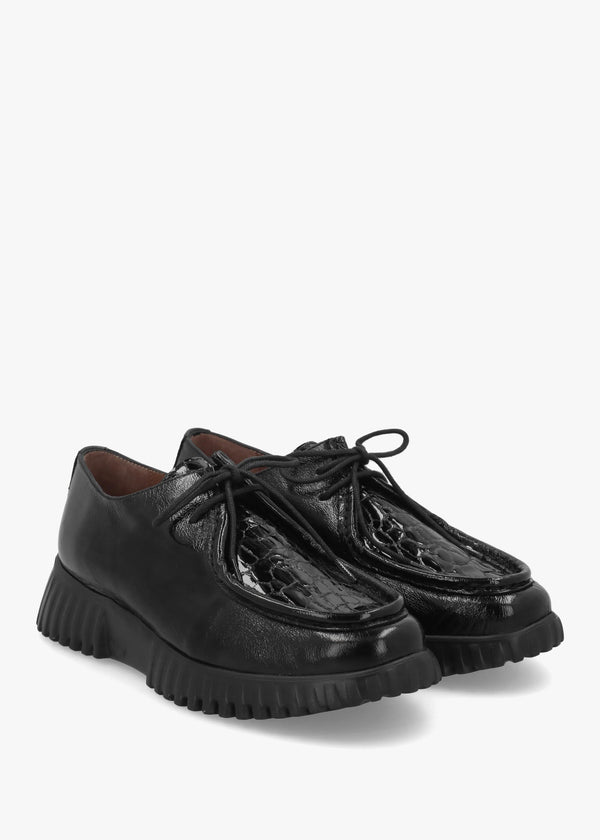 A-4423 Lack Black Leather Wallabee Trouser Shoes
