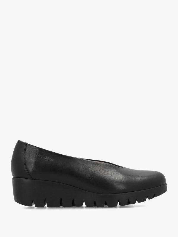 Wonders Flyer Black Leather Wedge Court Shoes
