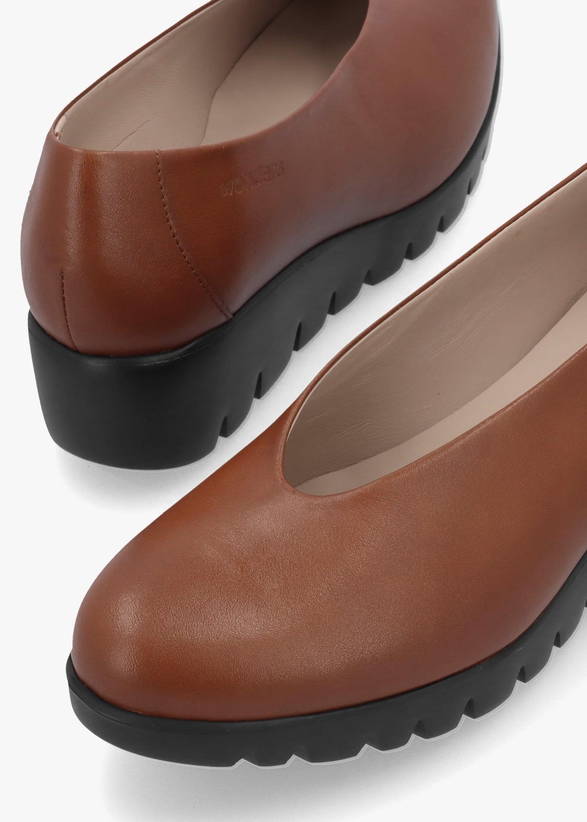 Wonders Flyer Tan Leather Wedge Court Shoes