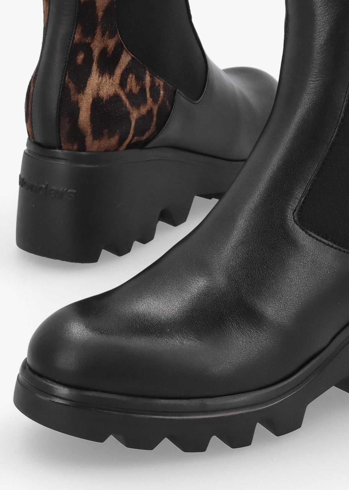 G-7032 Black Leather Wedge Ankle Boots