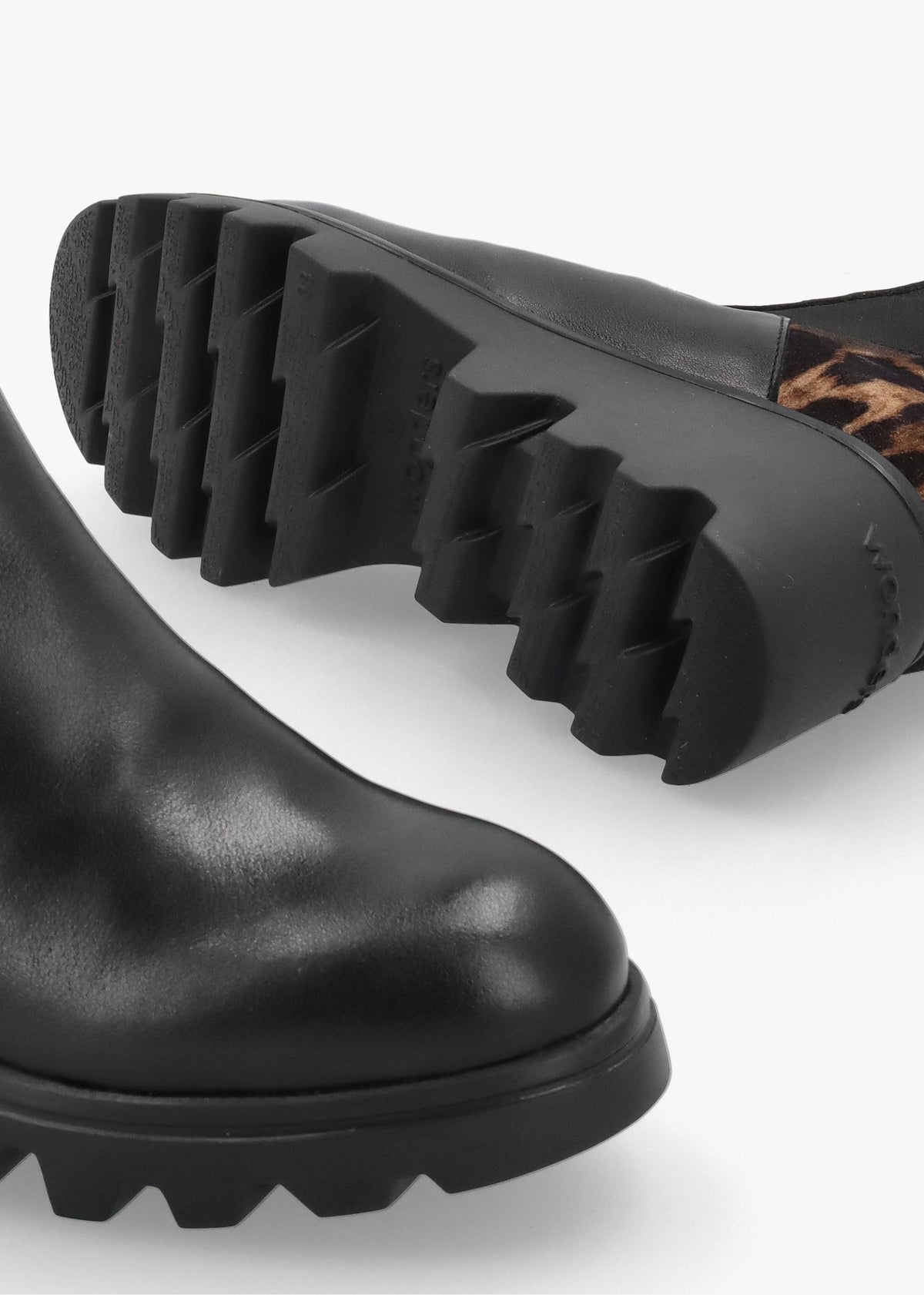 G-7032 Black Leather Wedge Ankle Boots