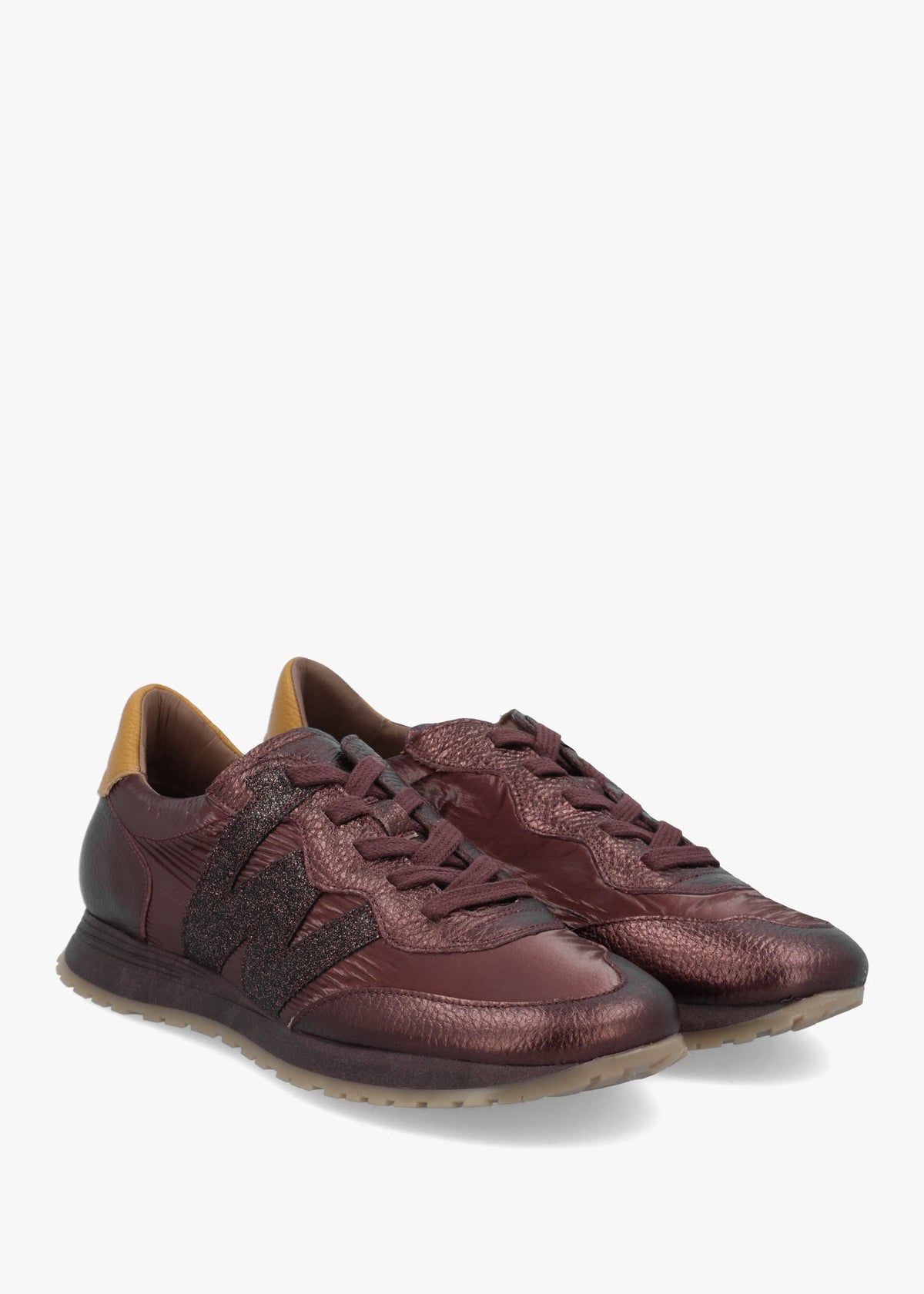 Wonders Towanda 10 Burgundy Leather Trainers