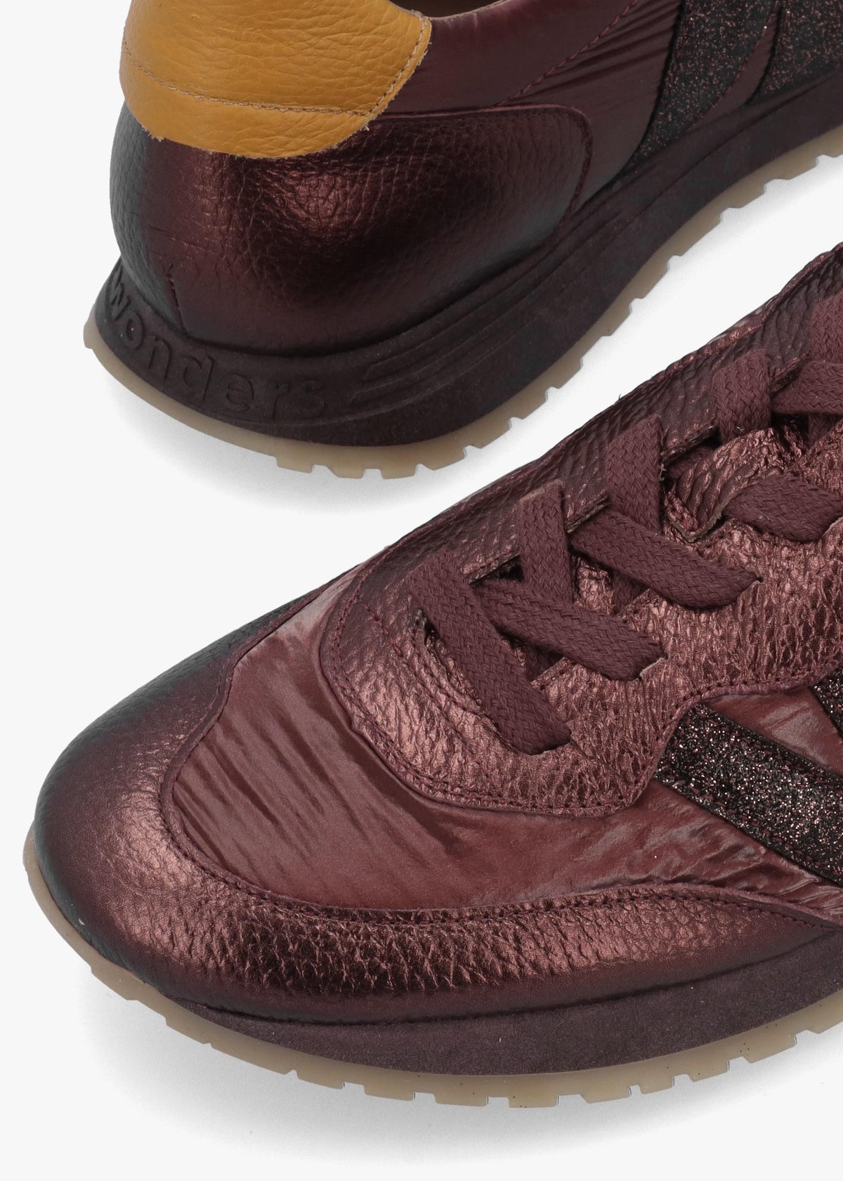 Wonders Towanda 10 Burgundy Leather Trainers