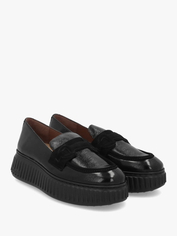 A-5203 Black Leather Loafers