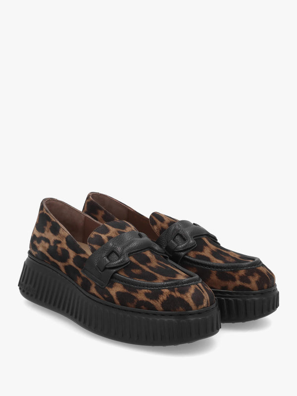 A-5203 Leopard Suede Loafers